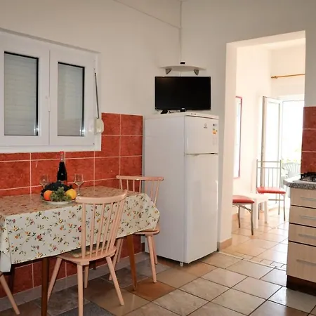 In With Sea View, Terrace, Air Conditioning, W-lan 4229-4 * Лопар