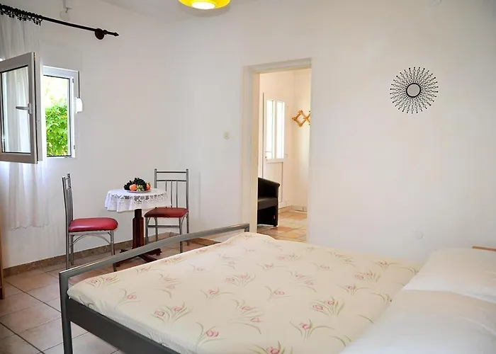 Apartment In With Sea View, Terrace, Air Conditioning, W-lan 4229-4 Lopar